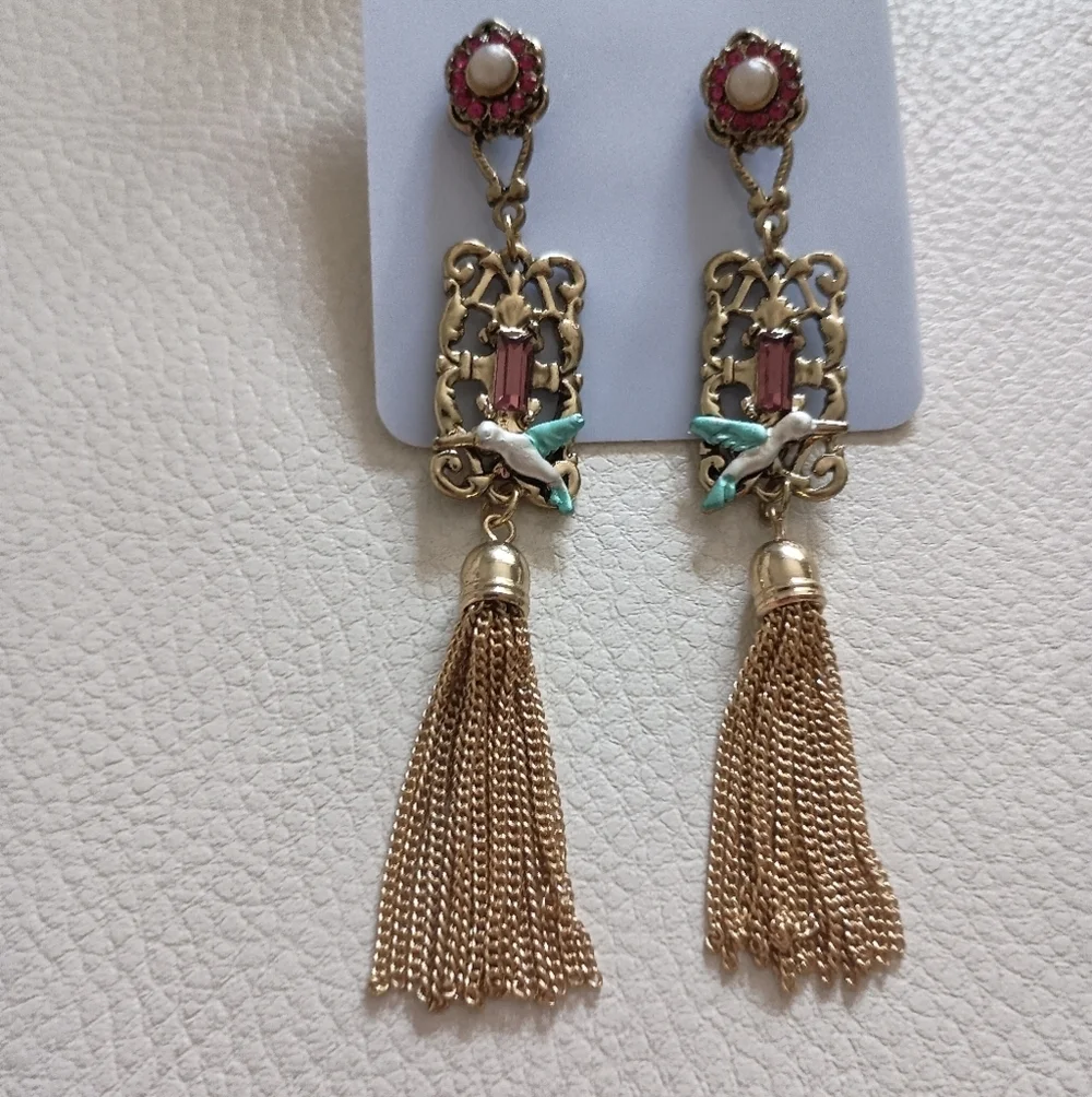 Beautiful Earing With Birds